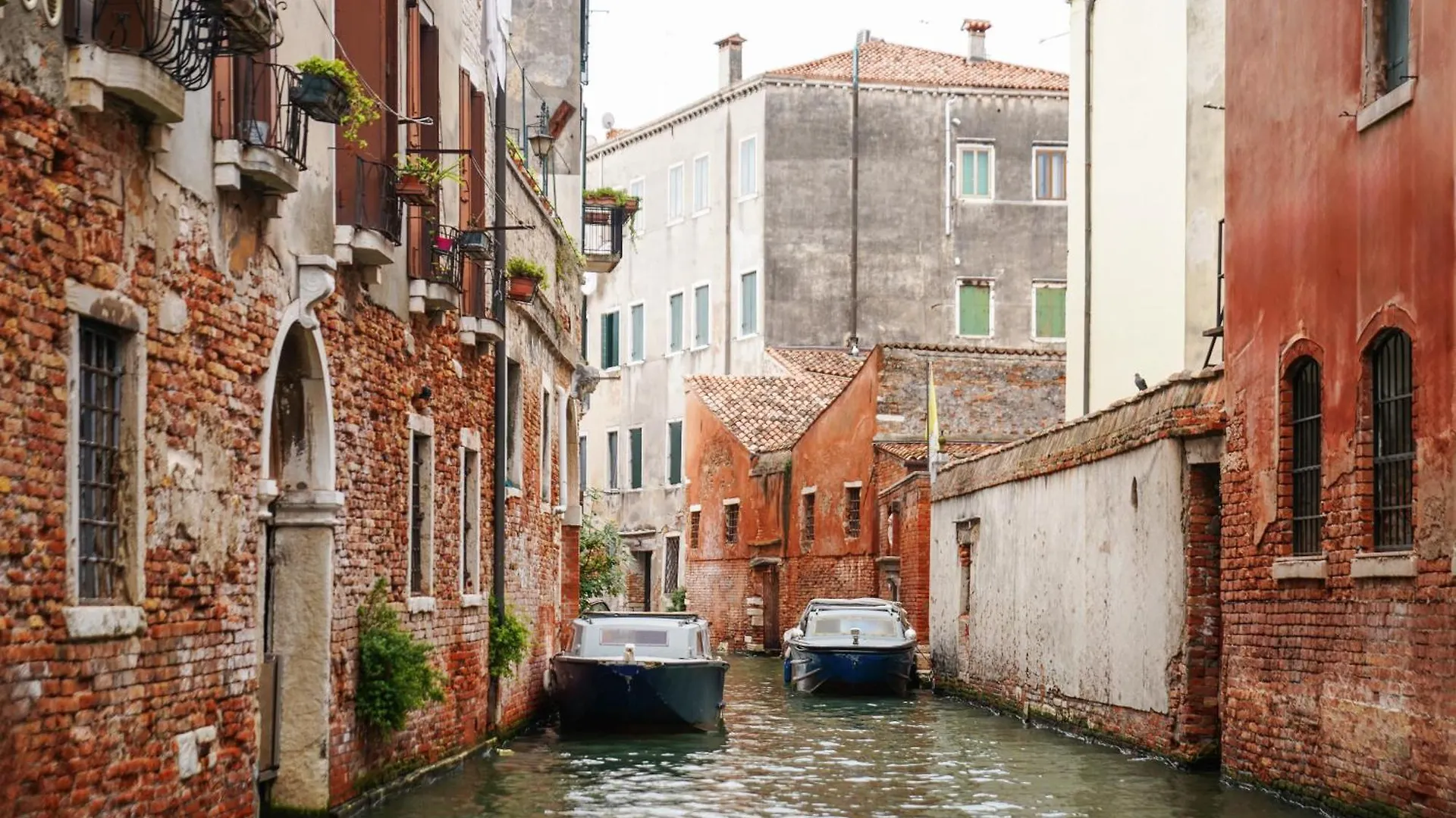 Numa Venice Forcola Hotel